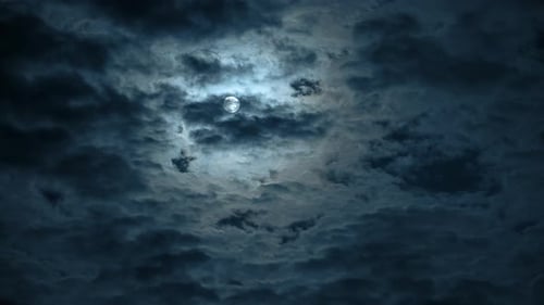 Mond Und Wolken