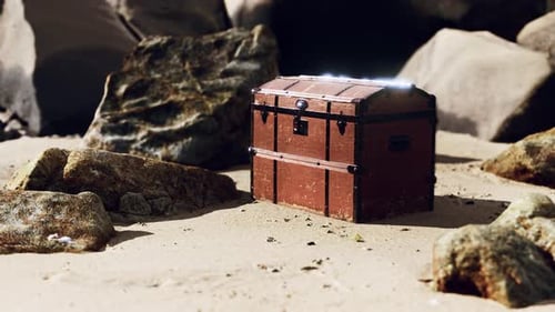 Schatztruhe in Sanddünen am Strand