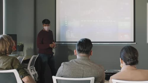 Corporate Presentation with Graph in Modern Workplace