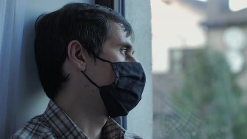 Janela protetora Sad Man Look