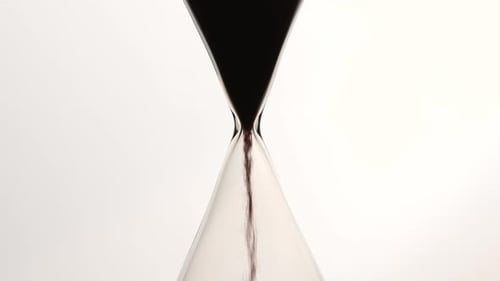 Hourglass 44