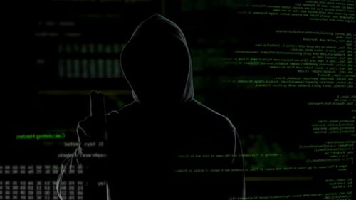 Unbekannter männlicher Programmierer stiehlt Sicherheitsschutz für Kryptowährungskonten