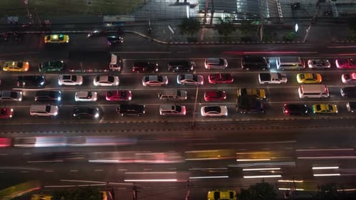 Autoverkehr auf der Straße