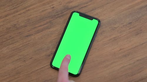 Using Chroma Key Phone on Wooden Surface