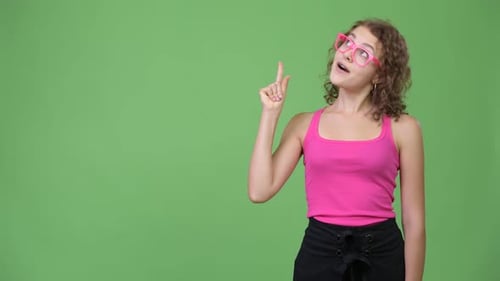 Smart Woman Has an Idea