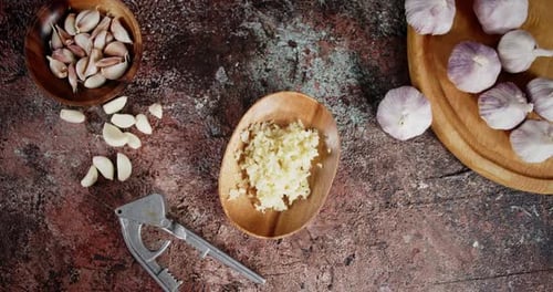 Crushed Garlic on the Plate Slowly Rotates.
