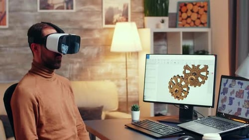Maschinenbauingenieur nutzt moderne Technologie zur Entwicklung eines neuen Getriebesystems