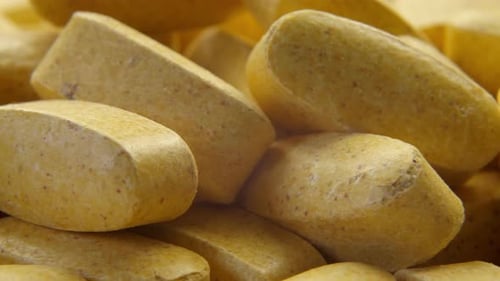 Pilules contenant des additifs biologiquement actifs Rotation Macro Shot