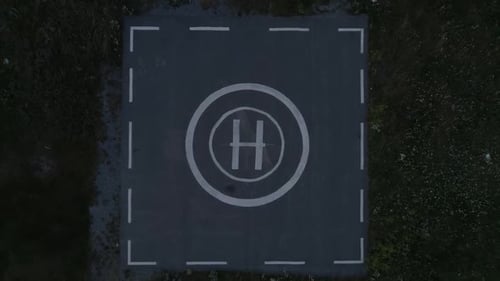 Start vom Hubschrauber-Hubschrauberlandeplatz