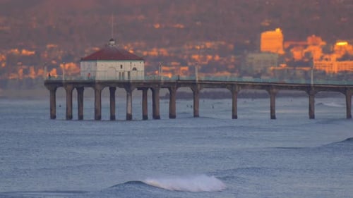 The Manhattan Beach Pier at sunrise.