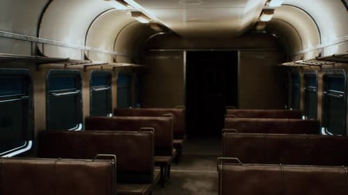 Intérieur du vieux train électrique soviétique