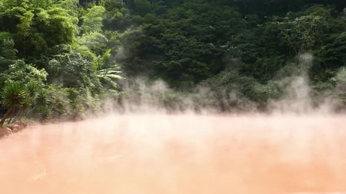 Fonte termal Red Hell no Japão