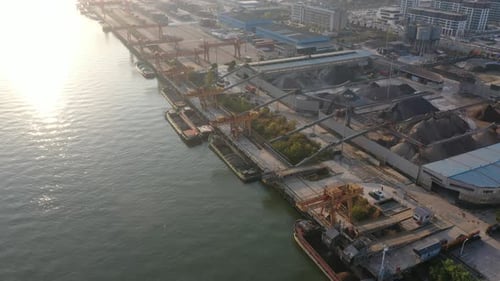Containerfrachtterminal