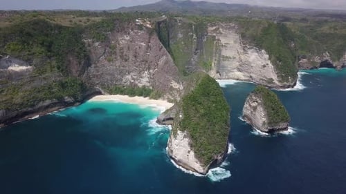 Kelingking Beach