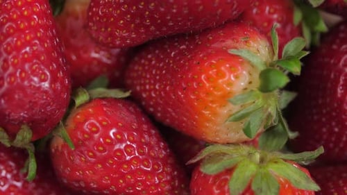 Nahaufnahme von Erdbeeren Spinning 07