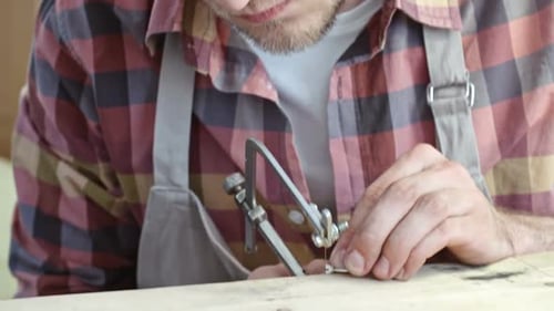 Forming Prong Setting with Saw