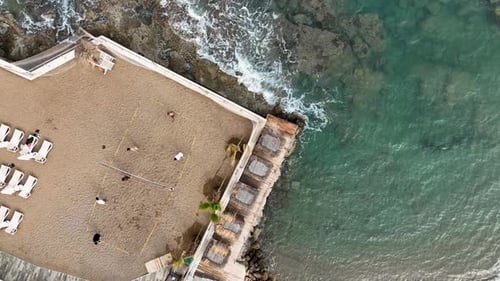 Praia Infraestrutura de hotéis aerıal vıew Turquia Alanya 4K