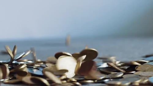 Münzen fallen lassen
