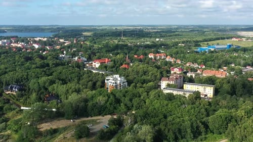 Dorf Yantarny in der Nähe der Ostsee