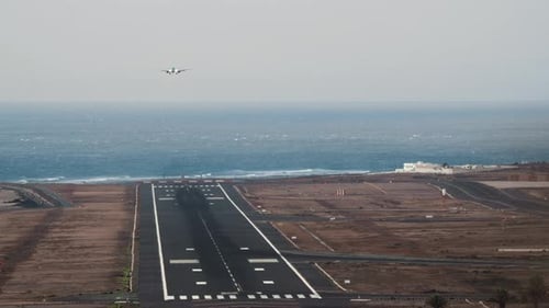 The Plane is Landing