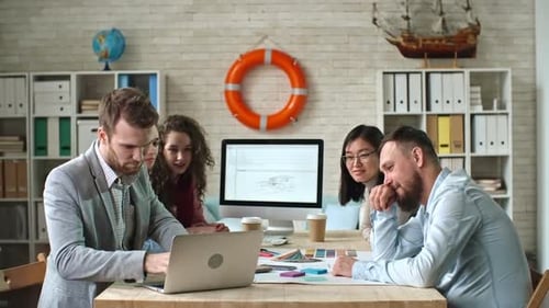 Sharing Ideas in Meeting