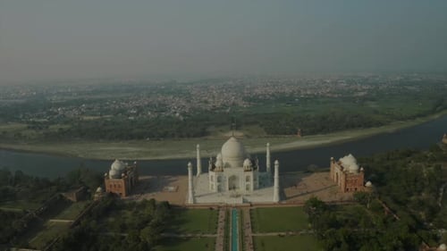 Aerial view of the Taj Mahal along Yamuna river, Agra, Uttar Pradesh, India.