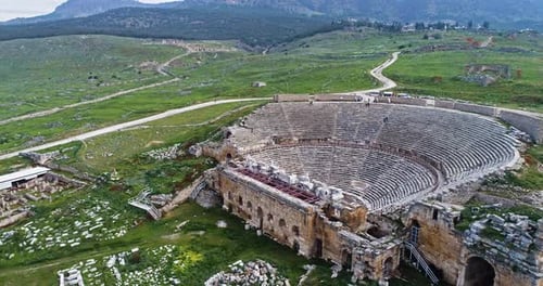 Drohnenschuss im römischen Theater von Hierapolis