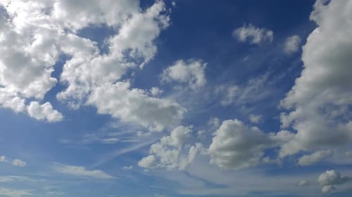 Time lapse of white cloud moving pass around sky background