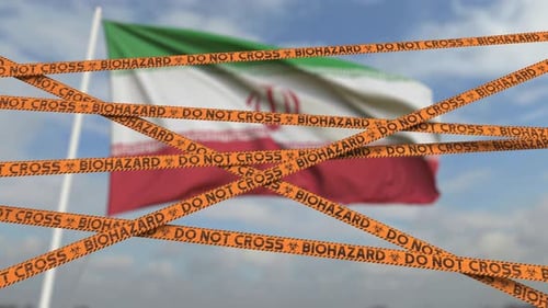 No cruce las líneas de cinta de peligro biológico y la bandera iraní