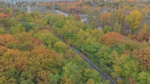 Der Eisenbahntunnel