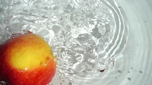 Tomber une pomme