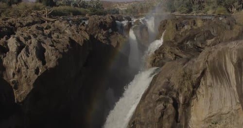 Felsiger Wasserfall in Afrika