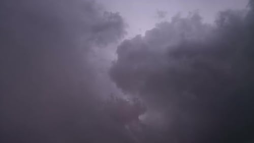 Blitz-Wolke