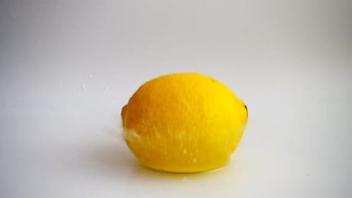 Falling of a Lemon