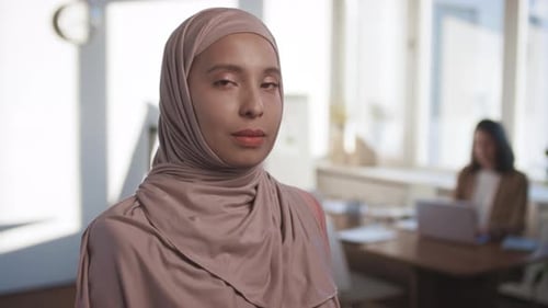 Mujer musulmana en hijab