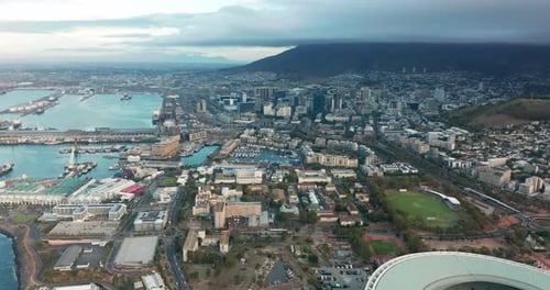 Luftaufnahme von Kapstadt, Westkap, Südafrika, mit Cape Peninsula Green Point V und A.