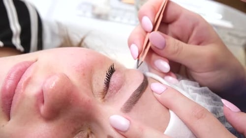 Eyebrow Shaping Treatment at Beauty Salon