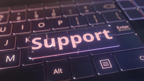 Teclado de computador futurista e chave de suporte transparente