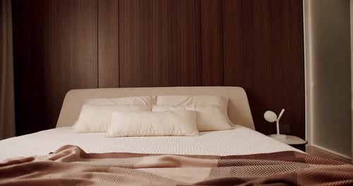 Elegance Interior Design Minimalist Bedroom Hotel Bedroom Interior and Bed