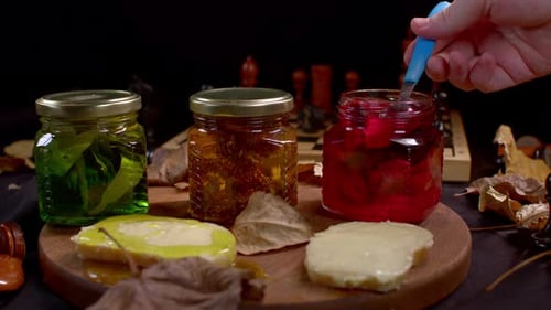 Tranche de pain avec confiture