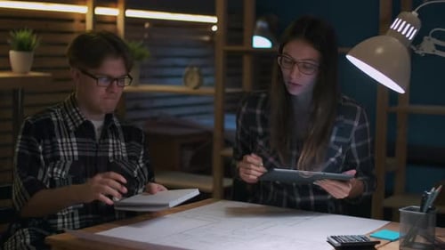 Kreatives Geschäftsteam Geschäftsprojekt Hipster Geschäftsleute Telearbeit Freiberufliches Arbeiten
