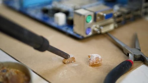 Soldering Rosin for Electronic Component Repair