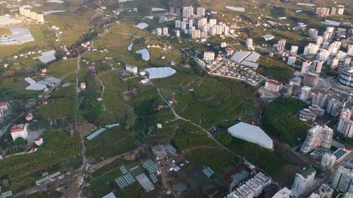 Vista aérea colorida de la ciudad (4 km), Alanya, Turquía