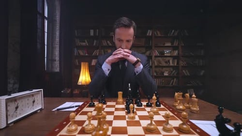 Junger Schachspieler Verlorenes Spiel