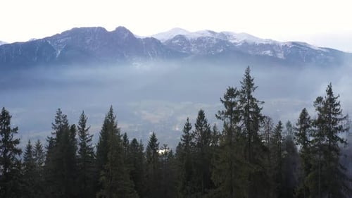 Graue Berge