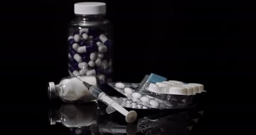 Medical Tablets and Pills, Pharmaceutical Industry Healthcare Medicaments Capsules Rotating