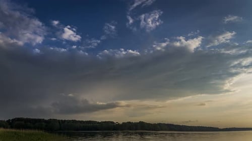 Stunning sunset over the lake in summer, timelapse, 4K