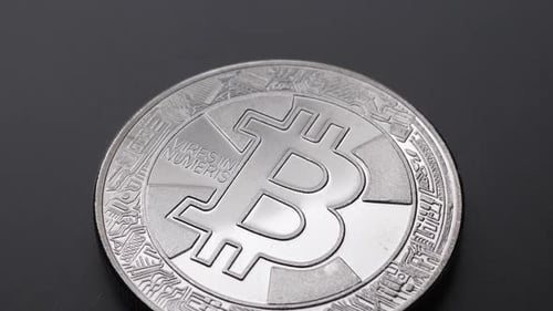 Photo macro de la monnaie cryptographique d'une pièce de monnaie