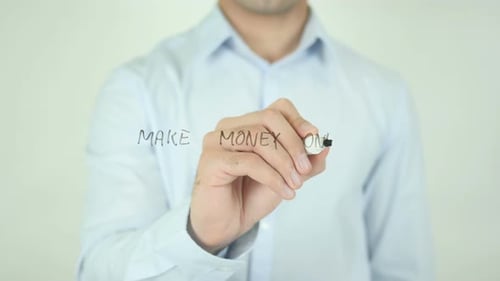 Online Geld verdienen, auf dem Bildschirm schreiben