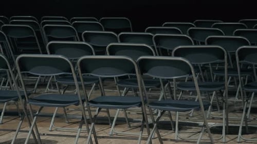 Interior vacío de la sala de conferencias sin personas